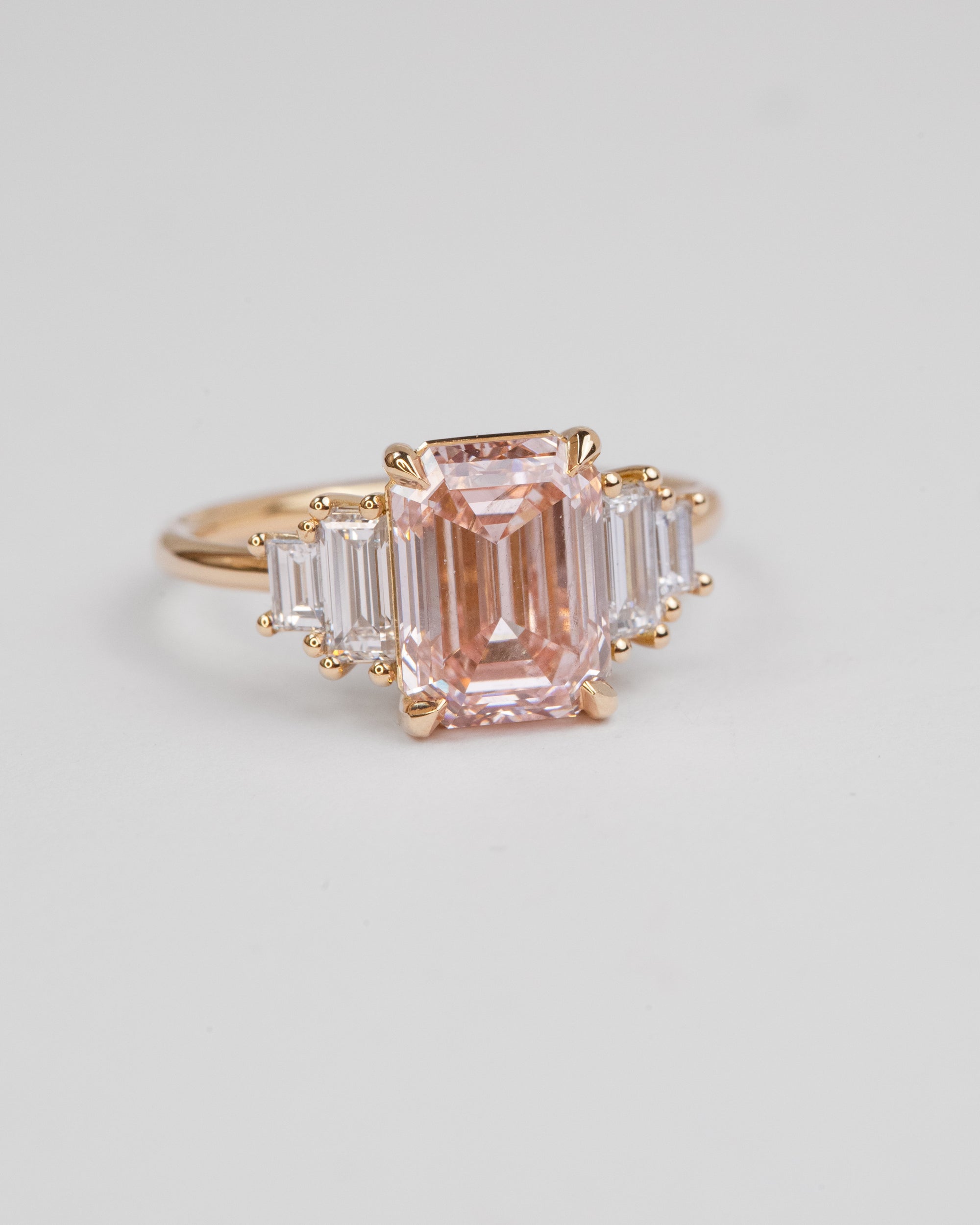 Hedy Pink 3.04