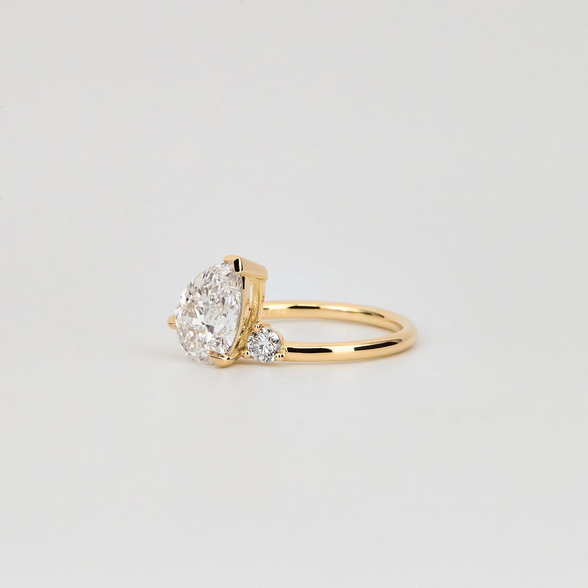 Paola, Pear Cut