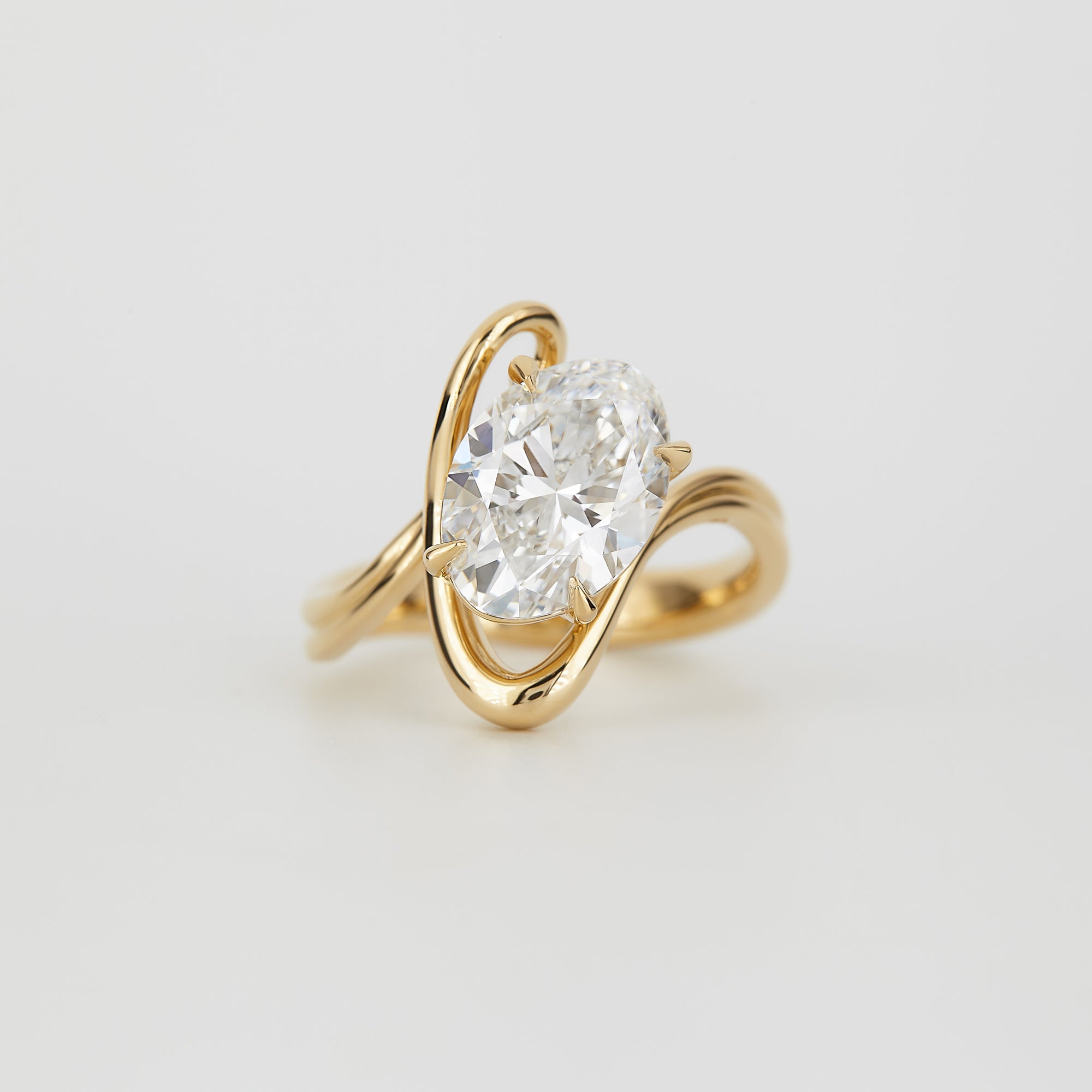 Lyric, Oval Cut