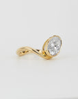 Laraine, Oval Cut