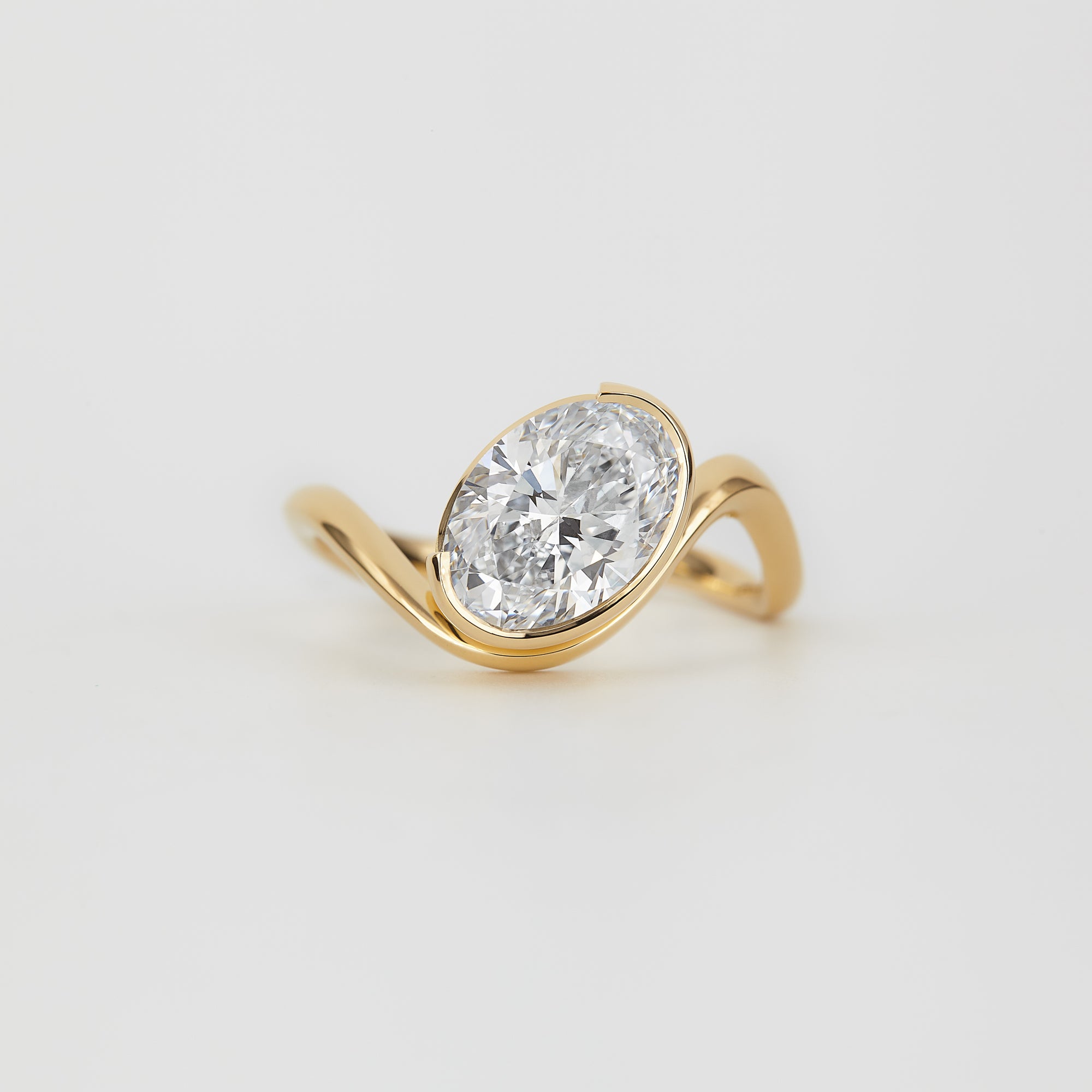 Laraine, Oval Cut