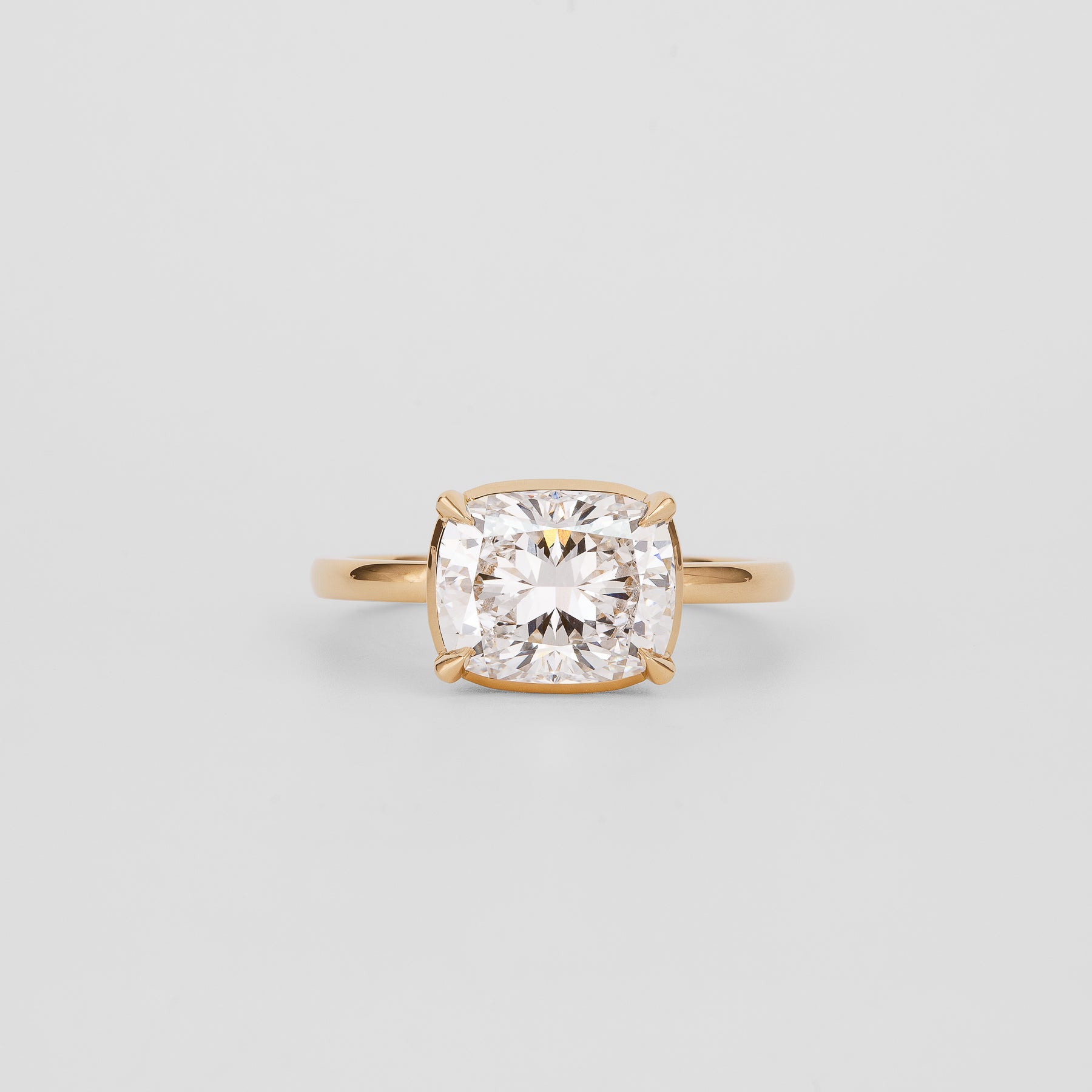 Aaren 2.92ct Cushion Cut Lab-Grown Diamond East-West Solitaire in 18ct Yellow Gold