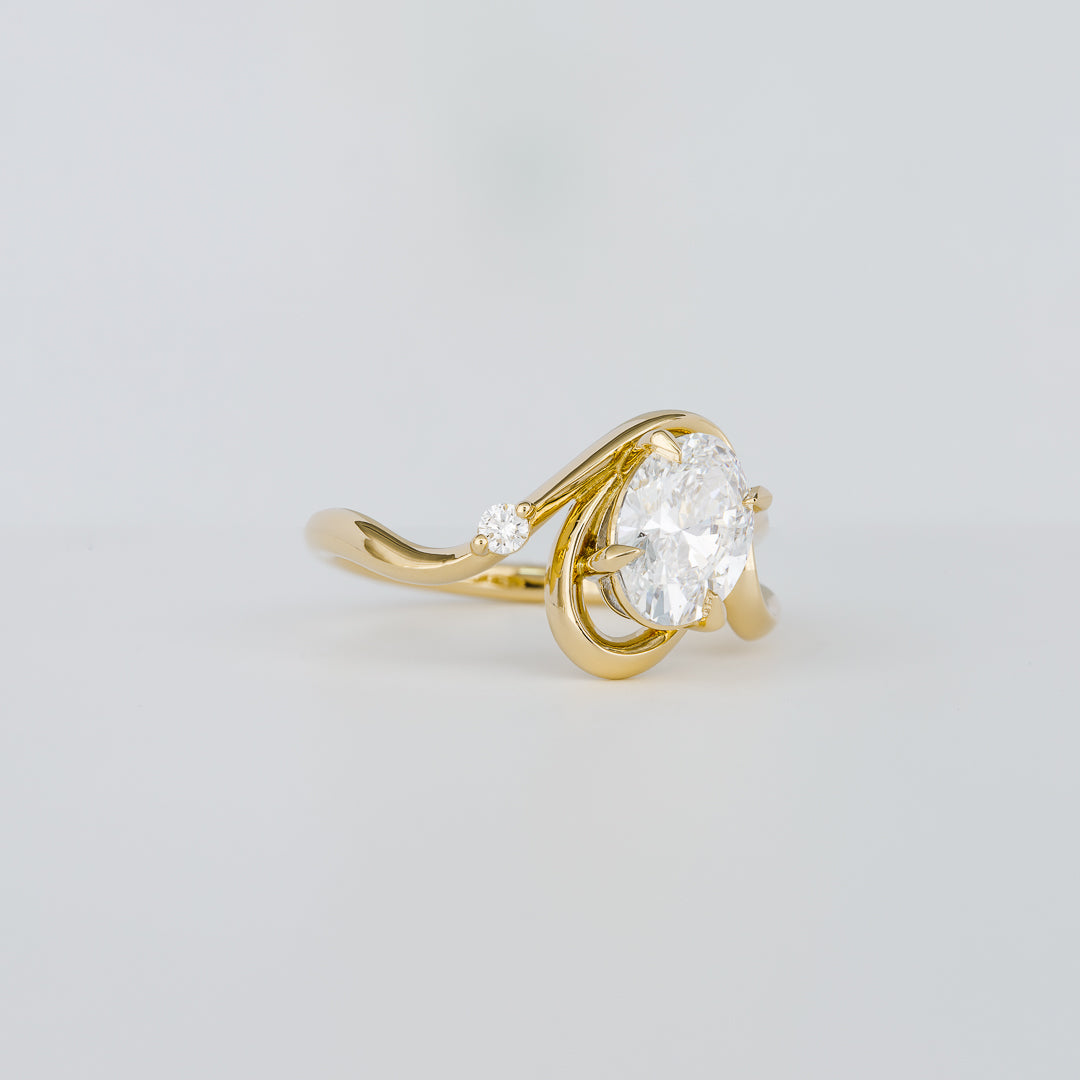 Aurora Oval, 1.21ct