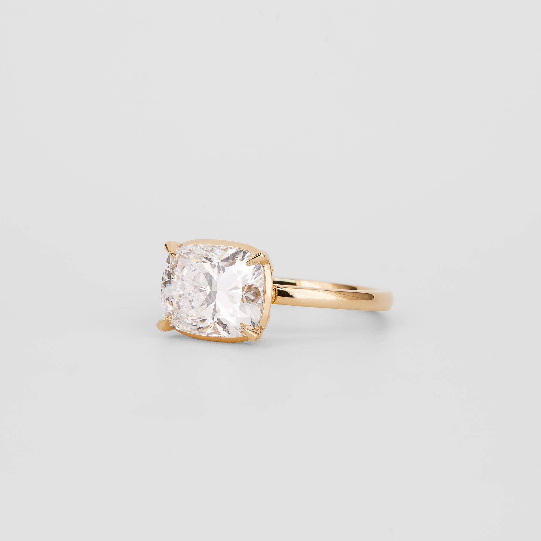 Aaren 2.92ct Cushion Cut Lab-Grown Diamond East-West Solitaire in 18ct Yellow Gold