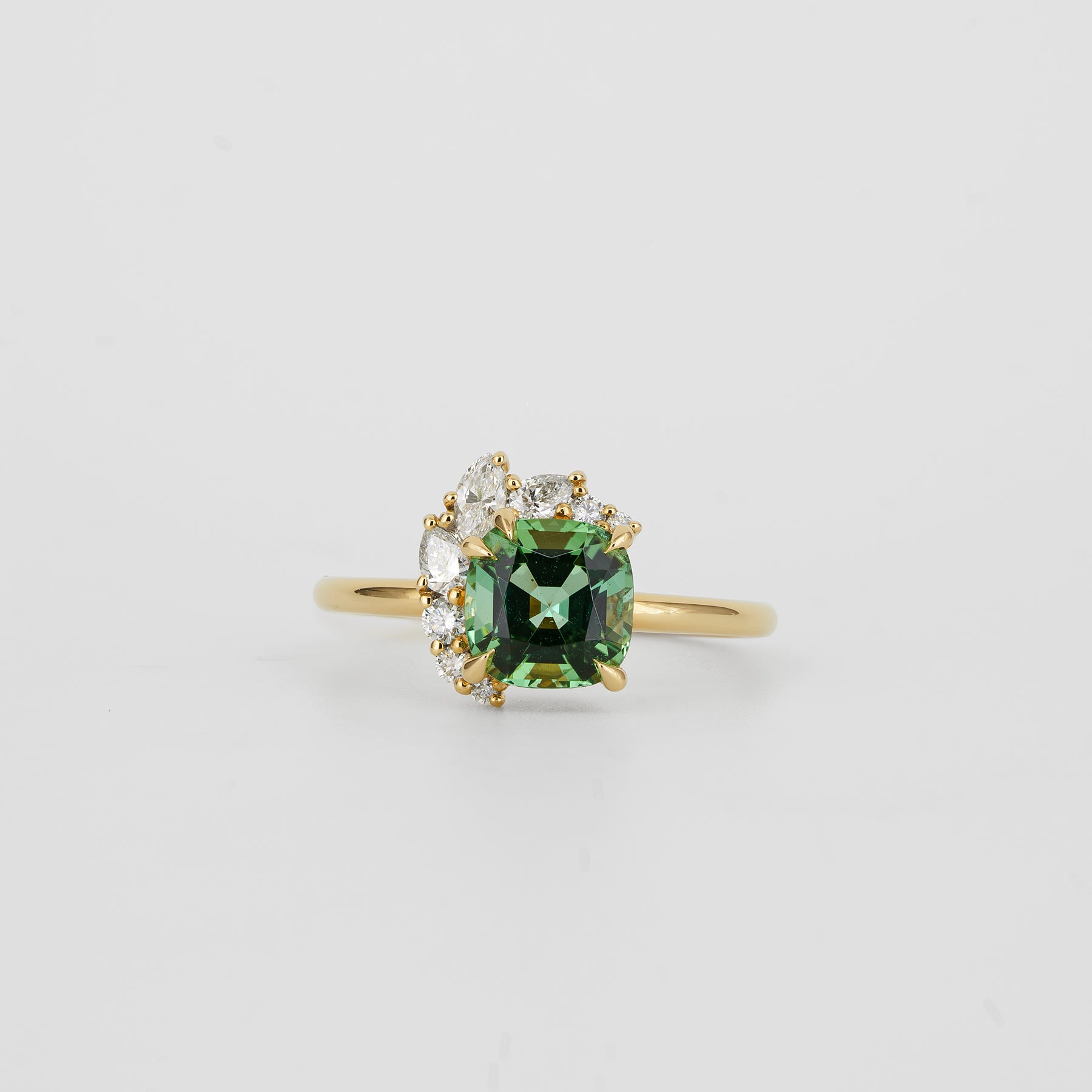 Joy cushion mint tourmaline