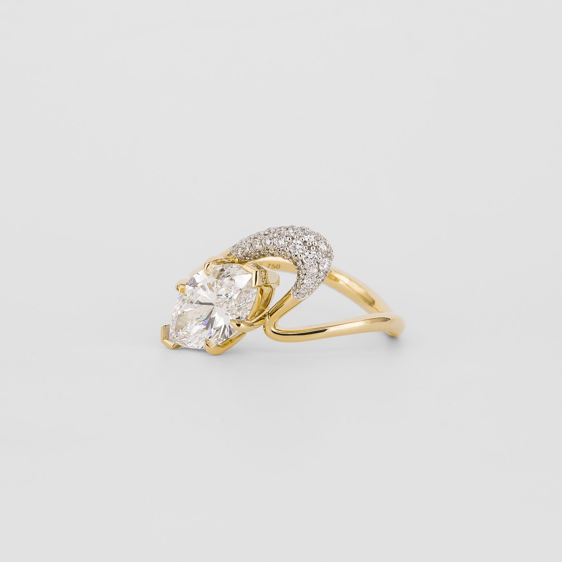 Juno Pavé Marquise 2.03