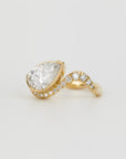 Laraine Pave, Pear Cut