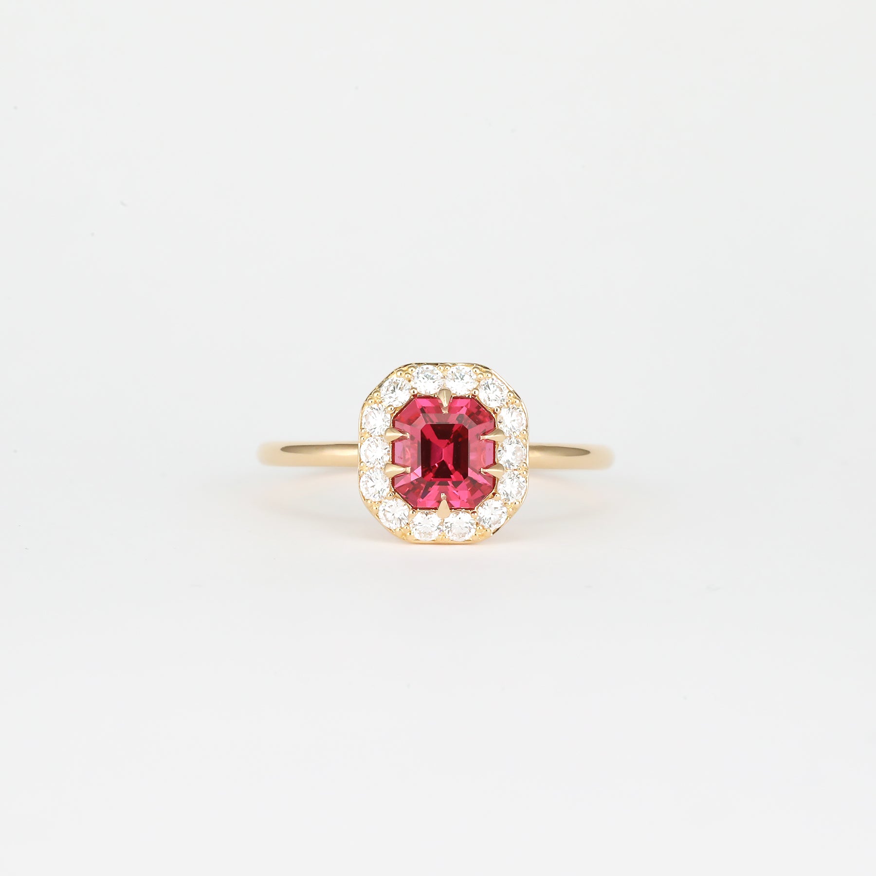 Lola Spinel 0.88