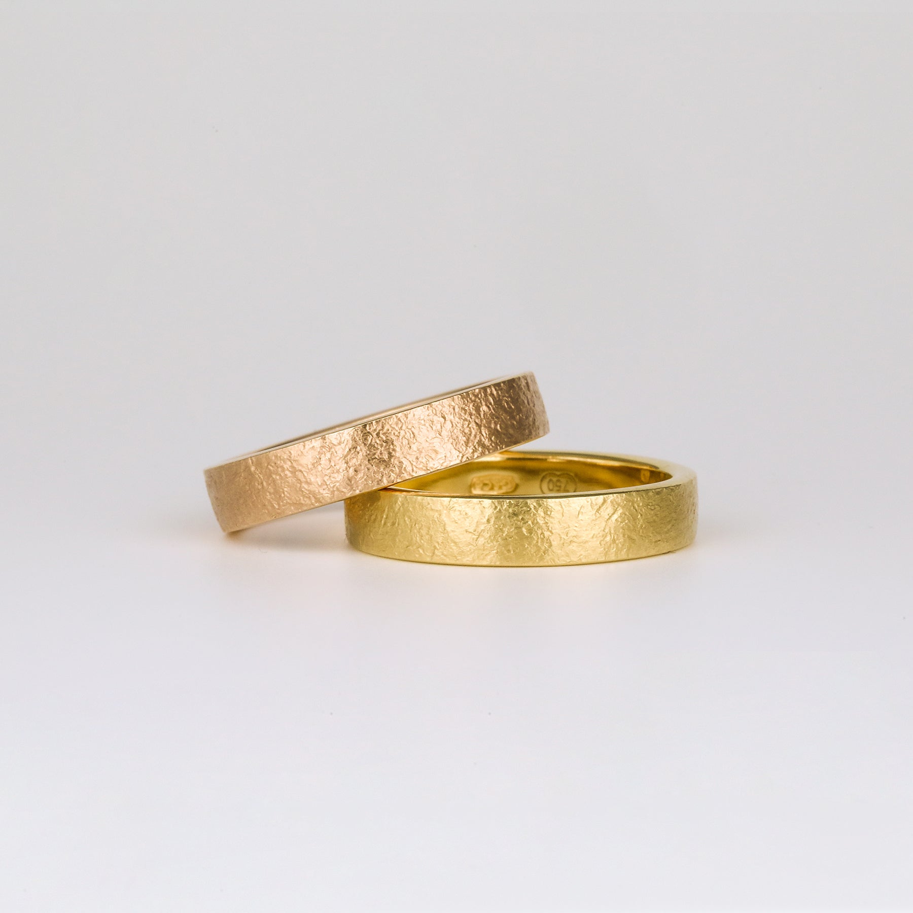 Touchstone 4mm Band