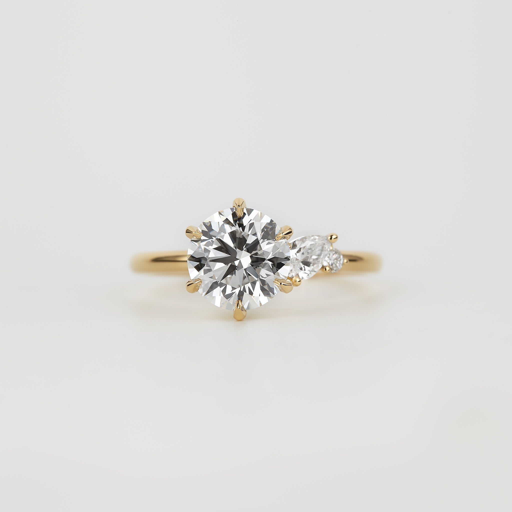 Beatriz Round 1.70ct