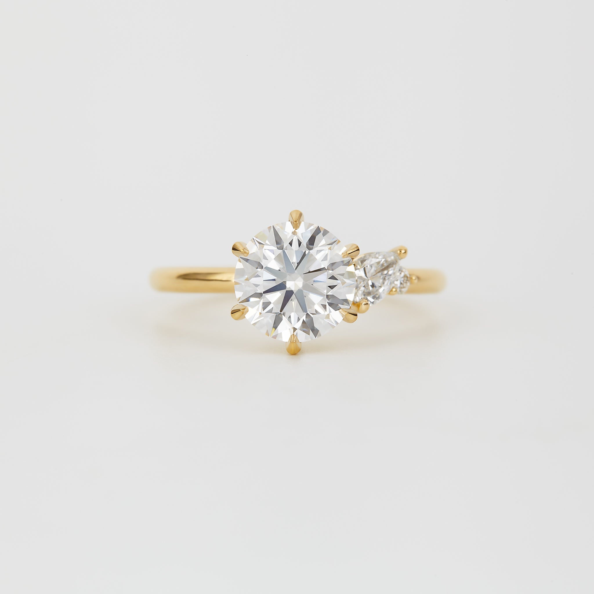 Beatriz Round 1.73ct