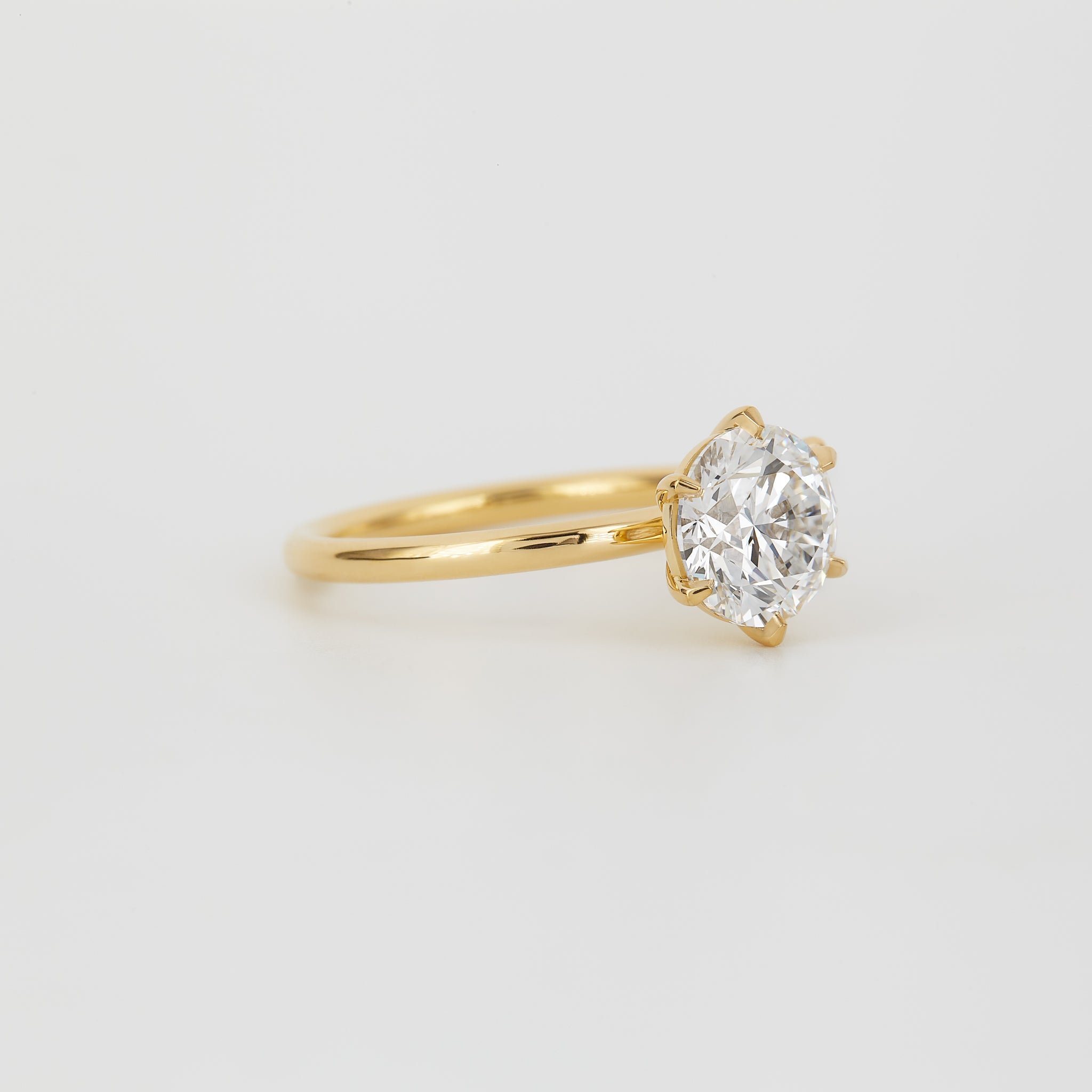Beatriz Round 1.73ct
