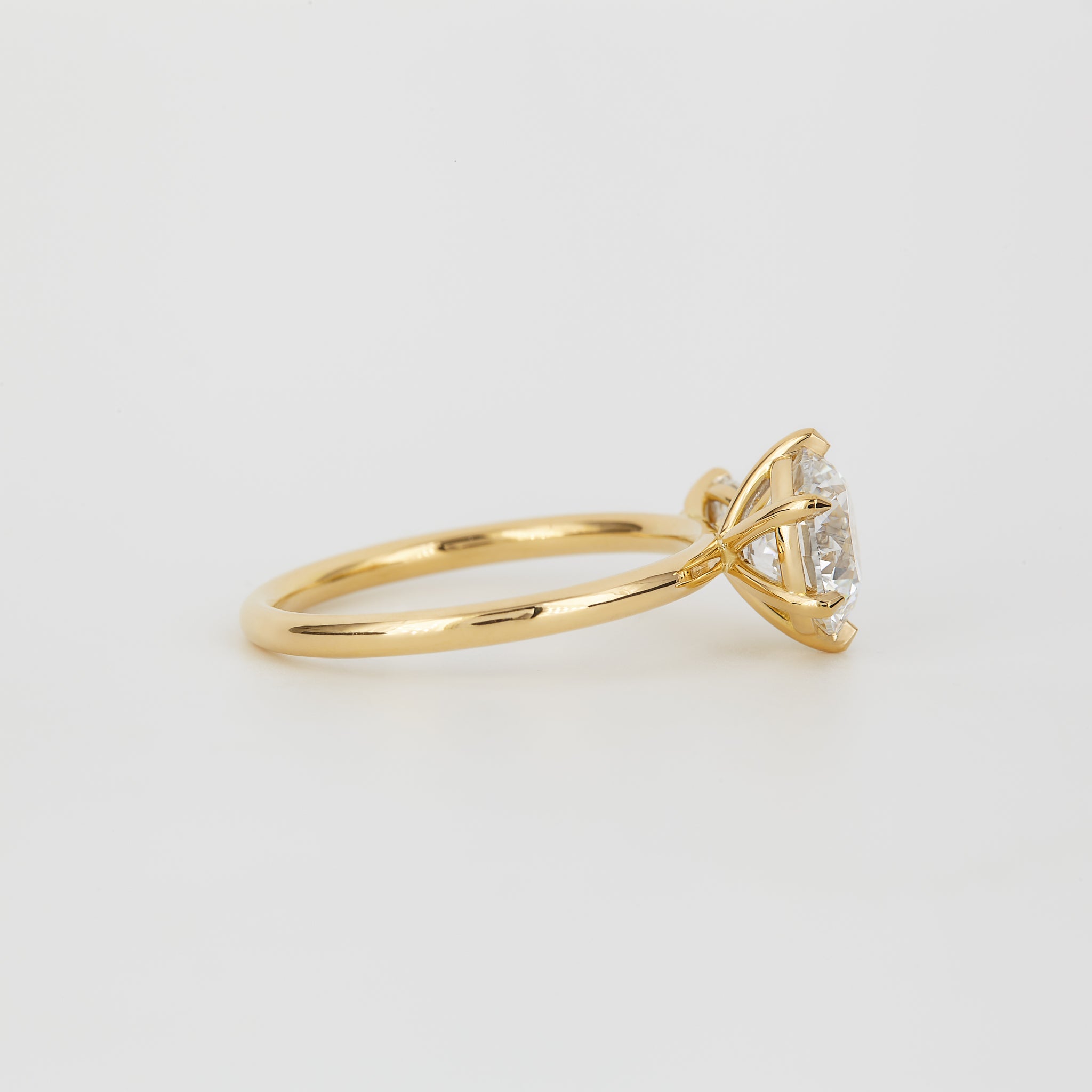 Beatriz Round 1.73ct