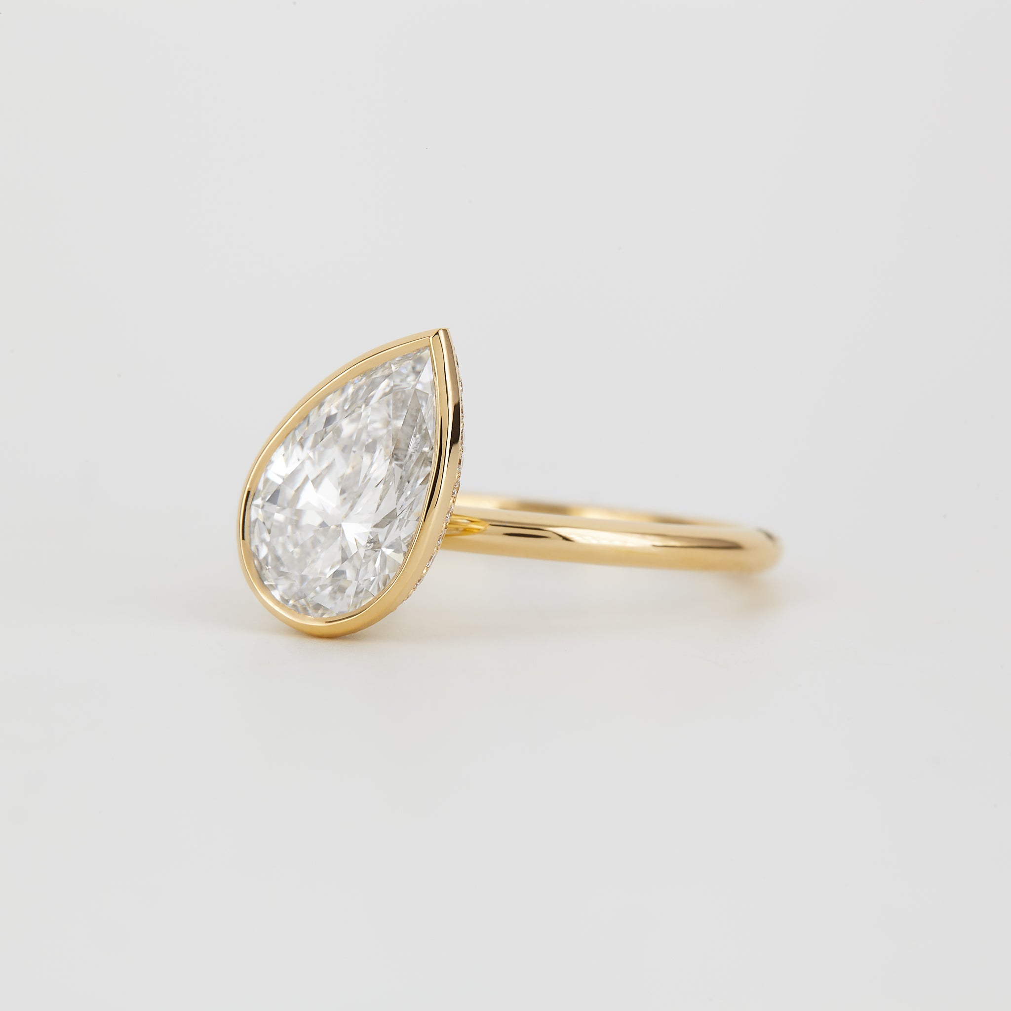 Mali Pear 2.1ct